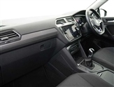 Volkswagen Tiguan Allspace Image 2