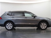 Volkswagen Tiguan Allspace Image 4