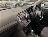Volkswagen Tiguan Allspace Image 2