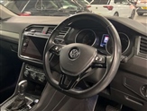 Volkswagen Tiguan Allspace Image 6