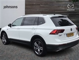 Volkswagen Tiguan Allspace Image 2