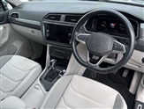 Volkswagen Tiguan Allspace Image 6