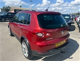 Volkswagen Tiguan Image 5