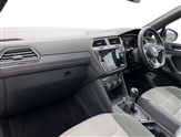 Volkswagen Tiguan Image 2
