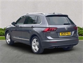 Volkswagen Tiguan Image 2