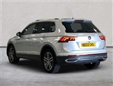 Volkswagen Tiguan Image 2