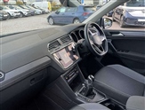 Volkswagen Tiguan Image 2