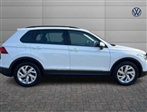 Volkswagen Tiguan Image 4