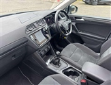 Volkswagen Tiguan Image 2