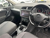 Volkswagen Tiguan Image 6