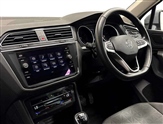 Volkswagen Tiguan Image 2