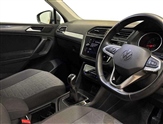 Volkswagen Tiguan Image 6