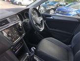 Volkswagen Tiguan Image 2