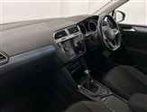 Volkswagen Tiguan Image 1