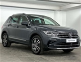 Volkswagen Tiguan Image 1