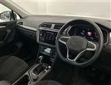 Volkswagen Tiguan Image 6
