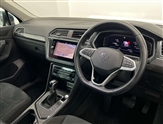 Volkswagen Tiguan Image 6