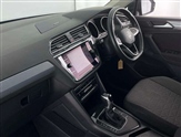 Volkswagen Tiguan Image 2