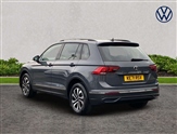 Volkswagen Tiguan Image 2