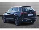 Volkswagen Tiguan Image 4