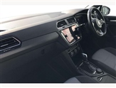 Volkswagen Tiguan Image 2