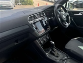Volkswagen Tiguan Image 2
