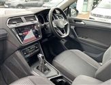 Volkswagen Tiguan Image 2