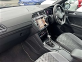 Volkswagen Tiguan Image 2