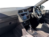 Volkswagen Tiguan Image 2