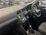 Volkswagen Tiguan Image 2