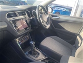 Volkswagen Tiguan Image 2