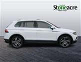 Volkswagen Tiguan Image 2