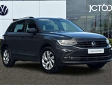 Volkswagen Tiguan Image 1