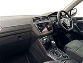 Volkswagen Tiguan Image 2