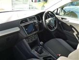 Volkswagen Tiguan Image 2