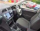 Volkswagen Tiguan Image 2