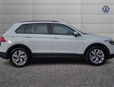 Volkswagen Tiguan Image 4