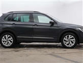 Volkswagen Tiguan Image 4
