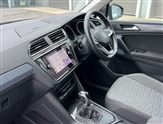 Volkswagen Tiguan Image 2