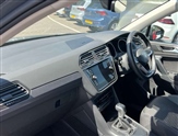 Volkswagen Tiguan Image 2