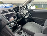 Volkswagen Tiguan Image 2