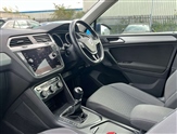 Volkswagen Tiguan Image 2