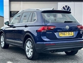 Volkswagen Tiguan Image 2