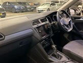 Volkswagen Tiguan Image 2