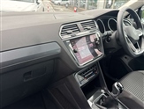 Volkswagen Tiguan Image 2