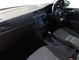 Volkswagen Tiguan Image 2