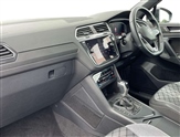 Volkswagen Tiguan Image 2