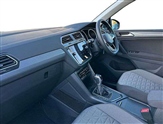 Volkswagen Tiguan Image 2