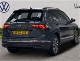 Volkswagen Tiguan Image 3