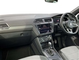 Volkswagen Tiguan Image 2